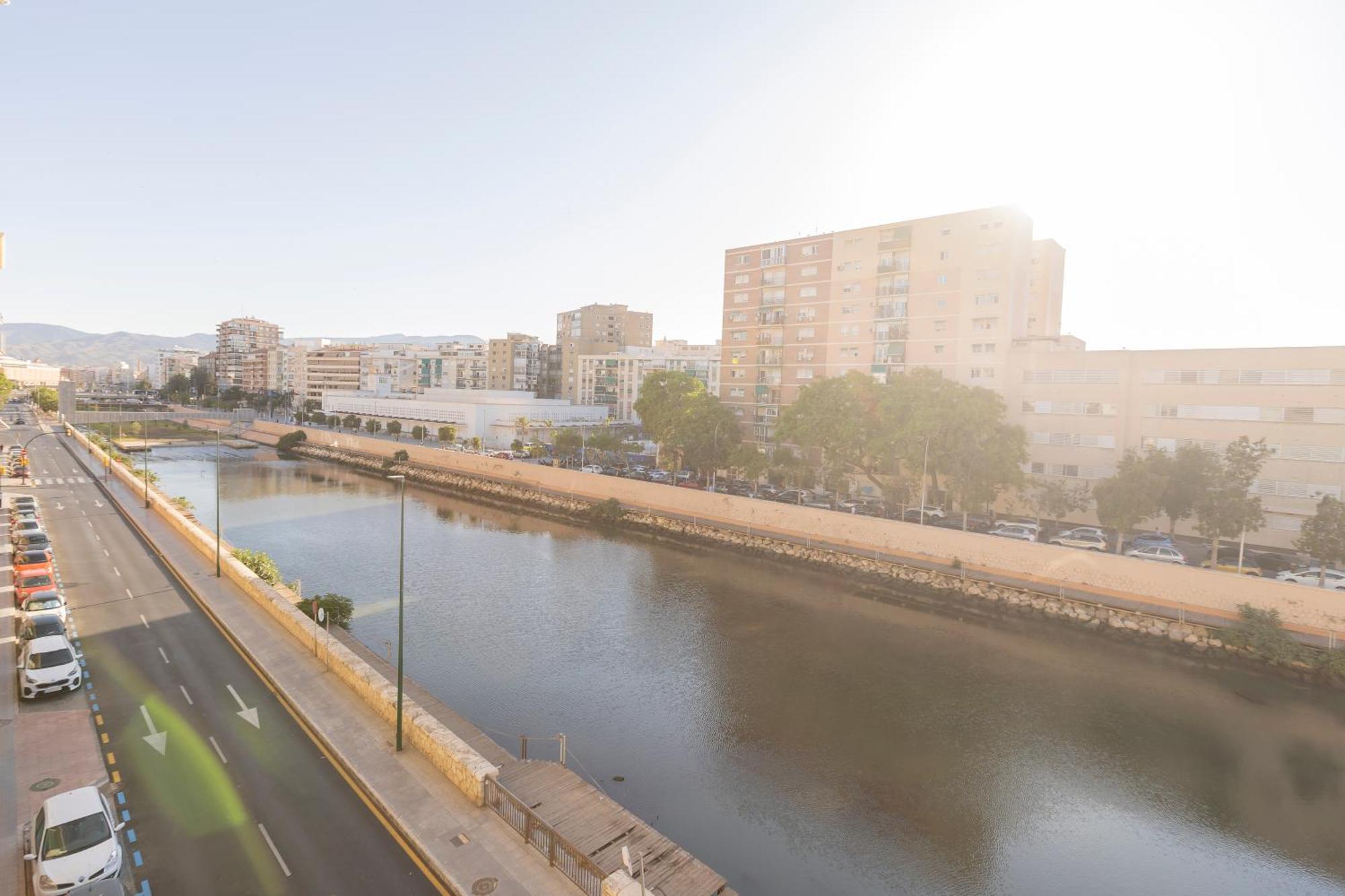 Lu&Cia El Rio City Center Malaga Exterior photo